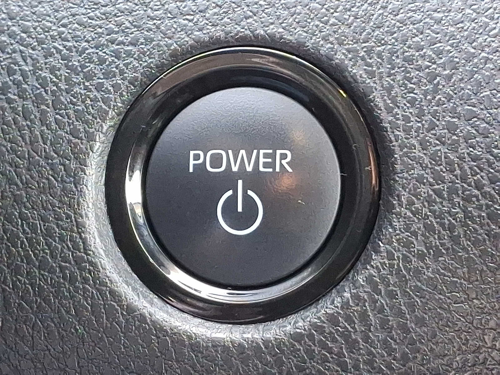 Thumbnail: 2025 Toyota Camry - 25