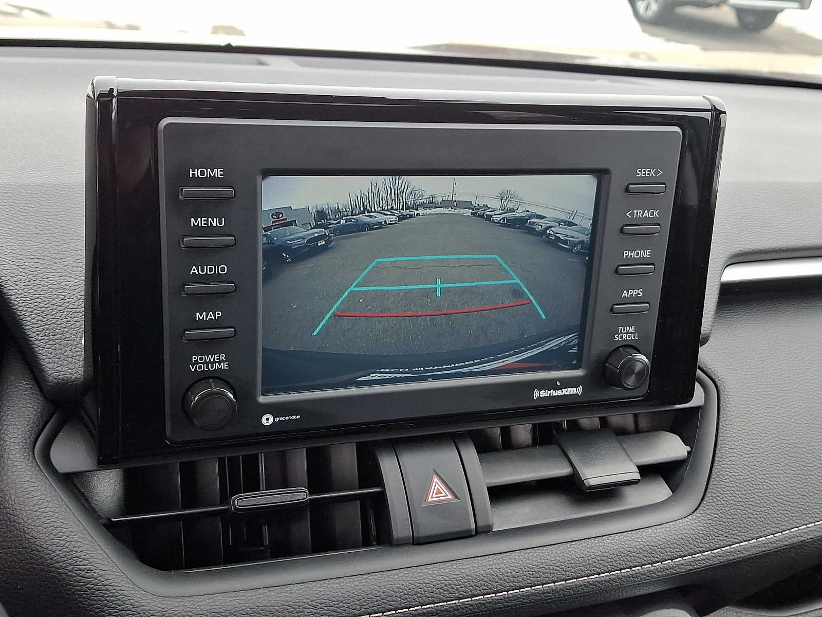 Thumbnail: 2022 Toyota RAV4 - 21