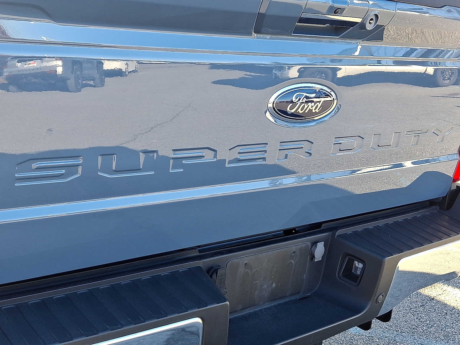 Thumbnail: 2023 Ford F-350 - 32