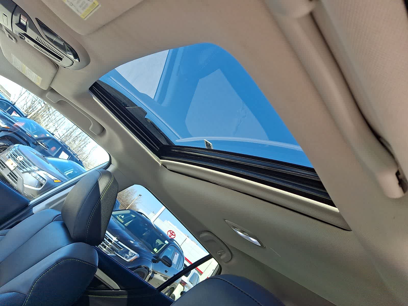 Thumbnail: 2025 Subaru Outback - 16