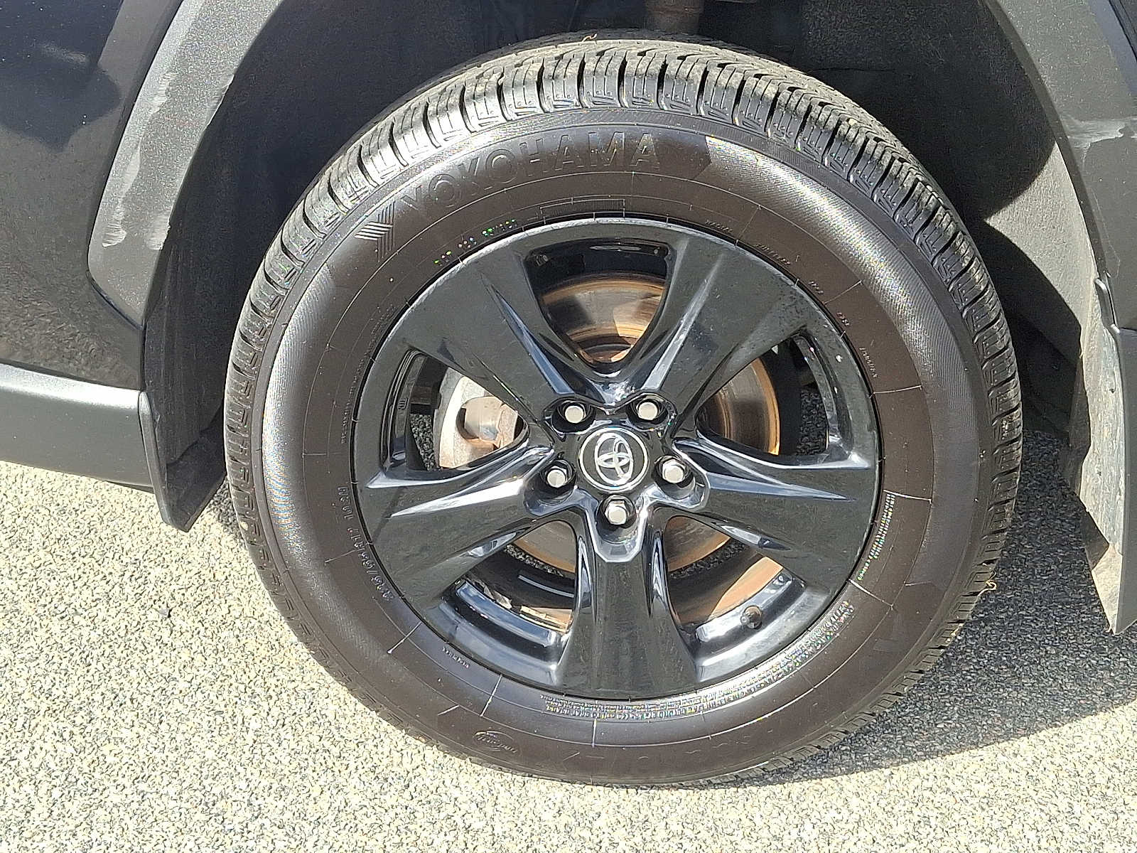 Thumbnail: 2021 Toyota RAV4 - 11