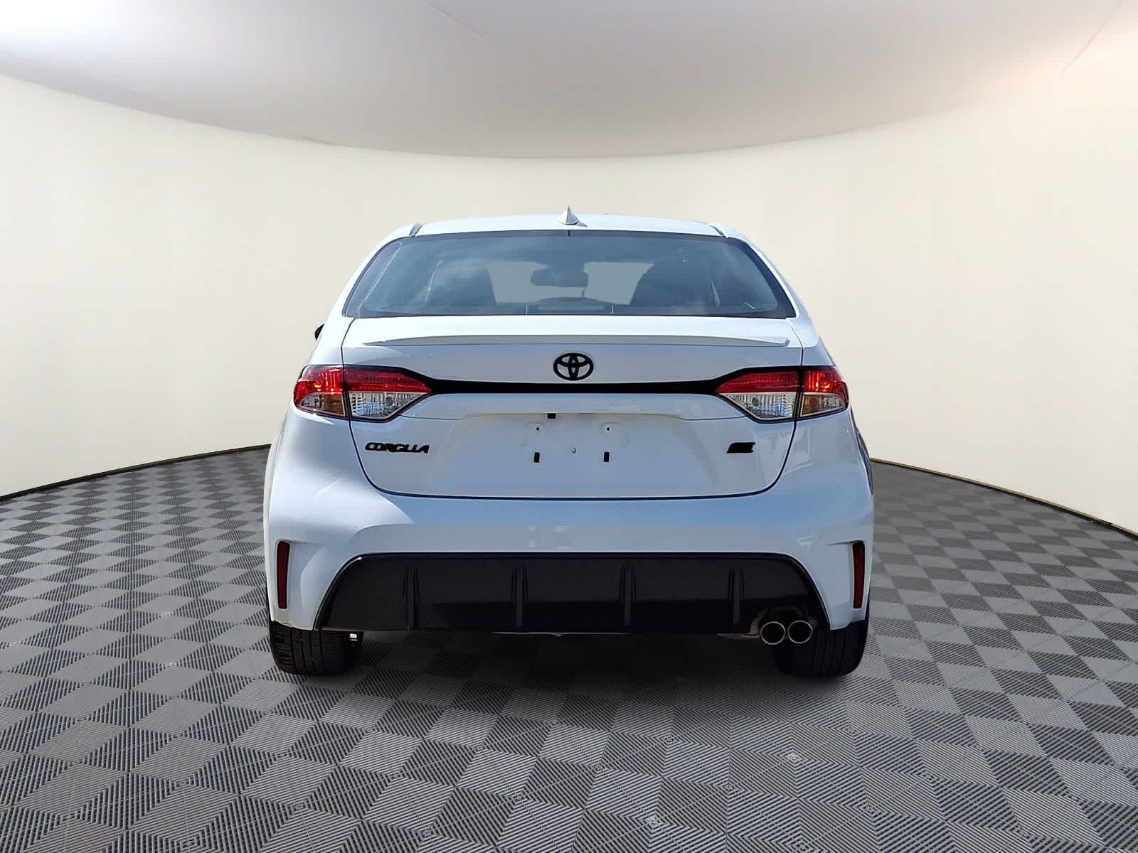 Thumbnail: 2024 Toyota Corolla - 7
