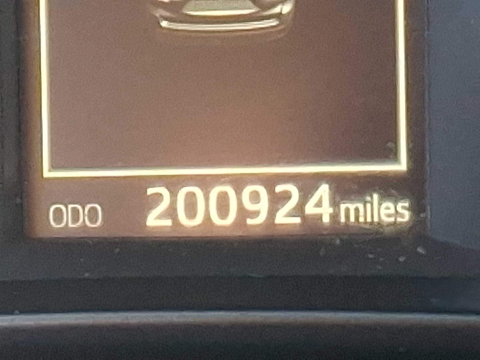 Thumbnail: 2015 Toyota Highlander - 20