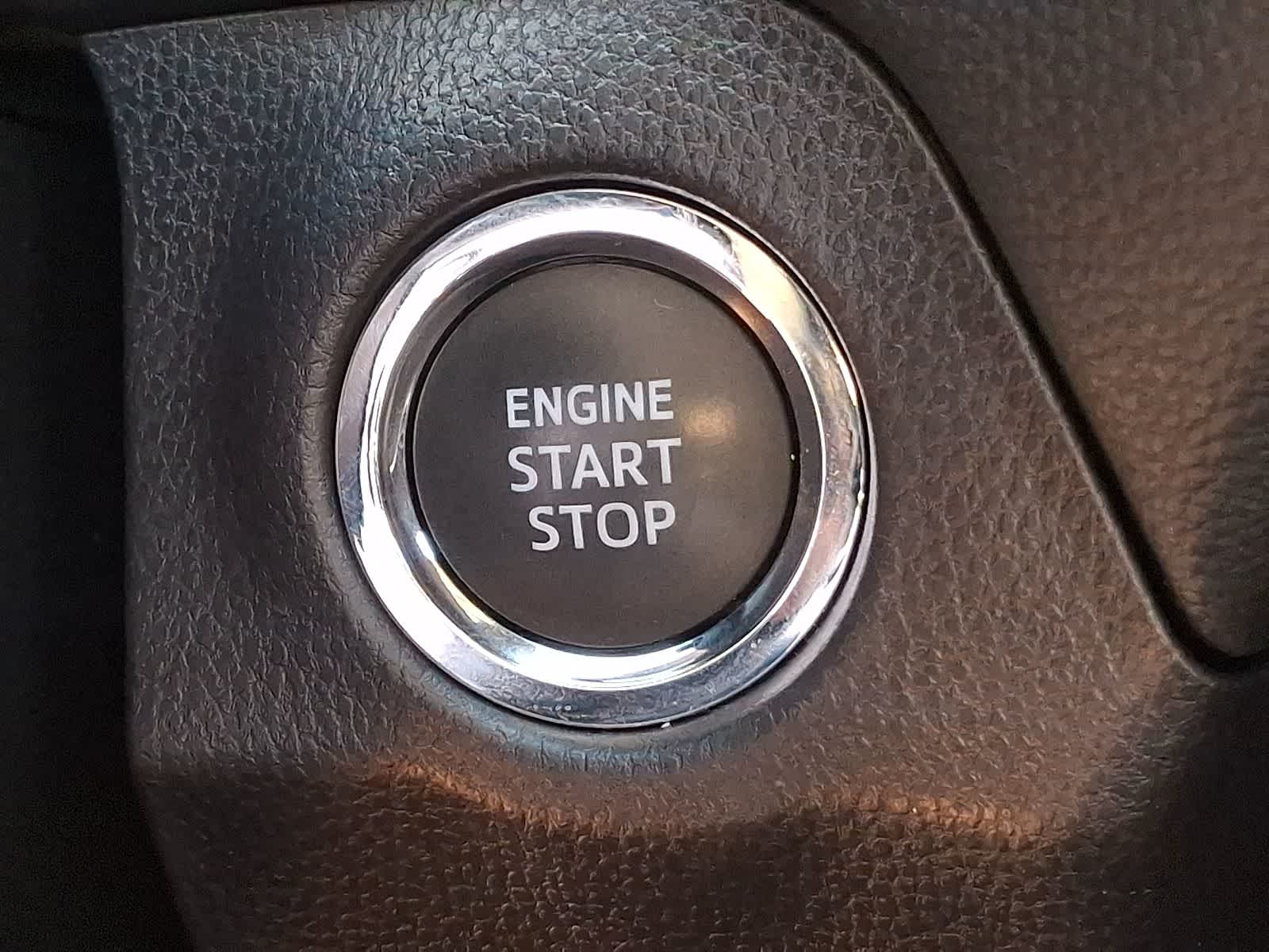 Thumbnail: 2025 Toyota RAV4 - 27