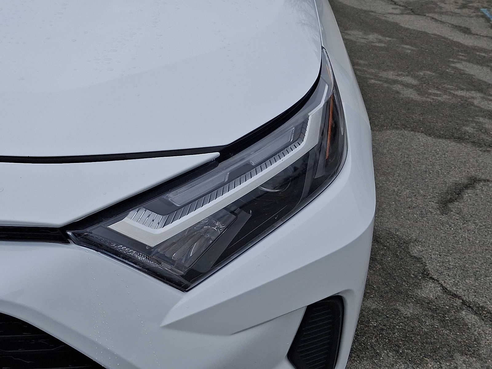 Thumbnail: 2025 Toyota RAV4 - 12