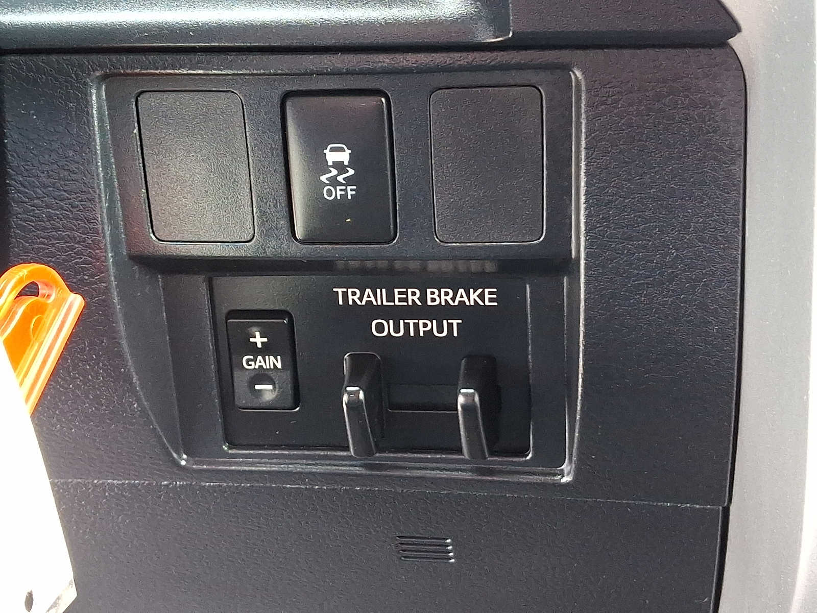 Thumbnail: 2019 Toyota Tundra - 26