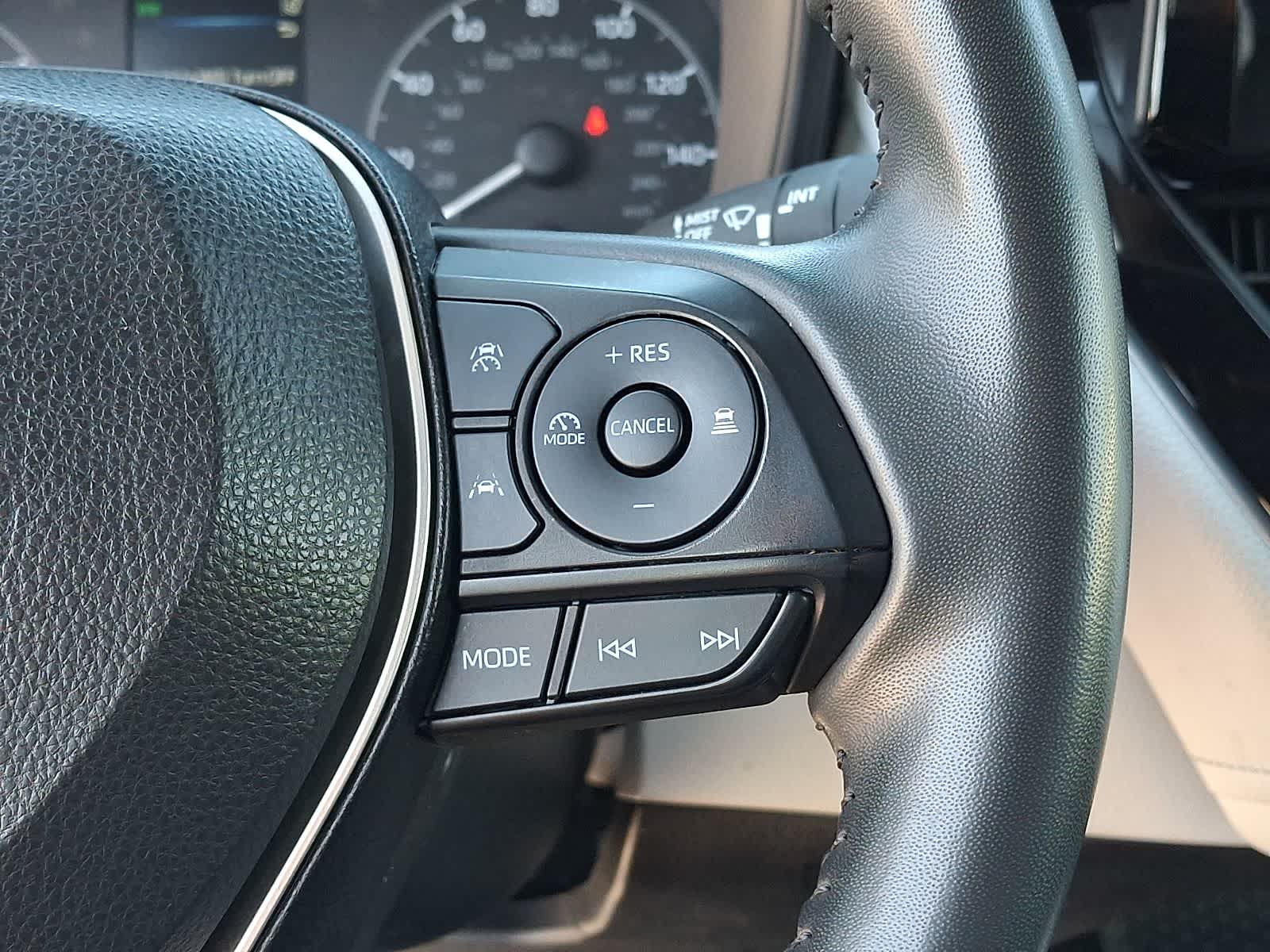 Thumbnail: 2024 Toyota Corolla - 25