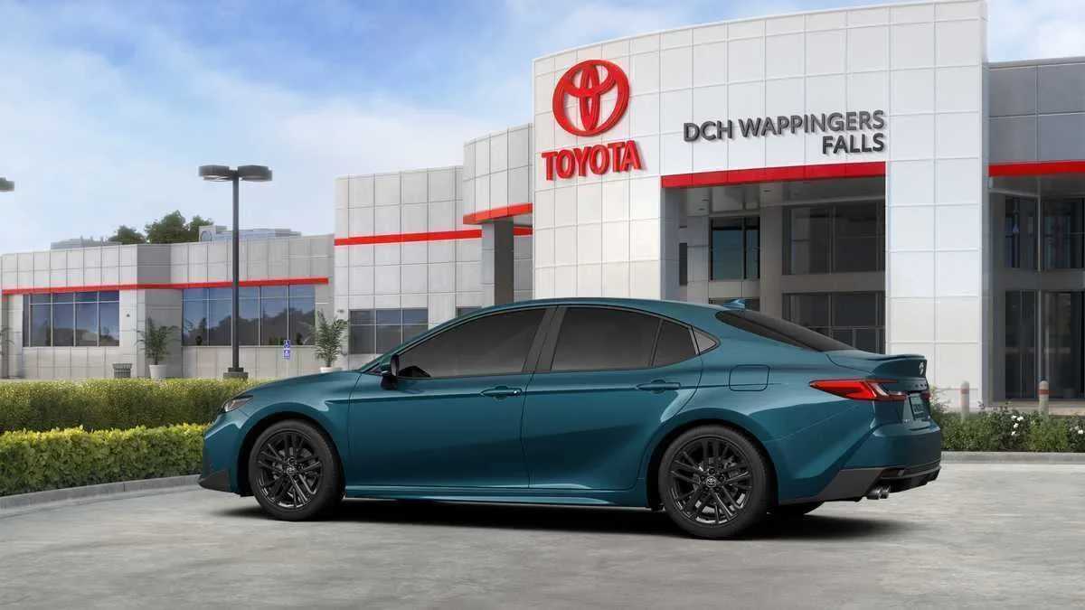 Thumbnail: 2026 Toyota Camry - 7