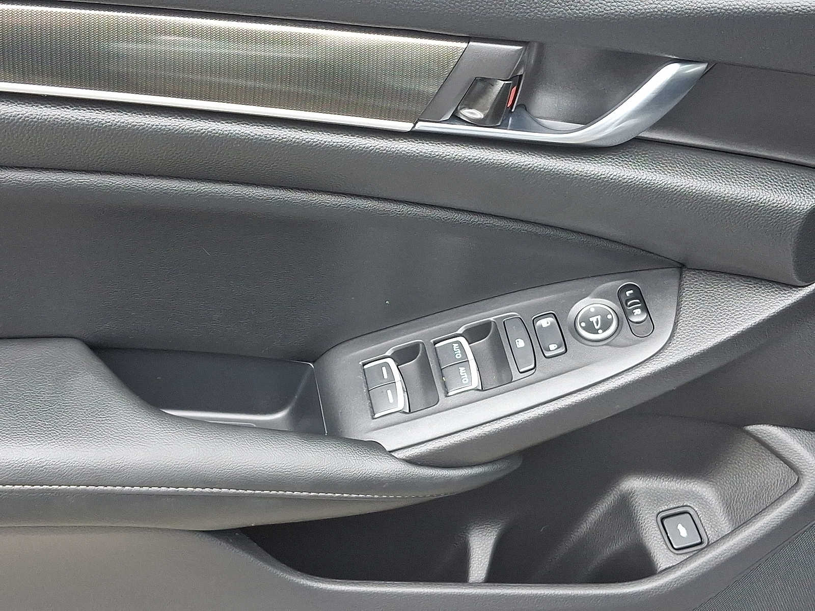 Thumbnail: 2022 Honda Accord - 11