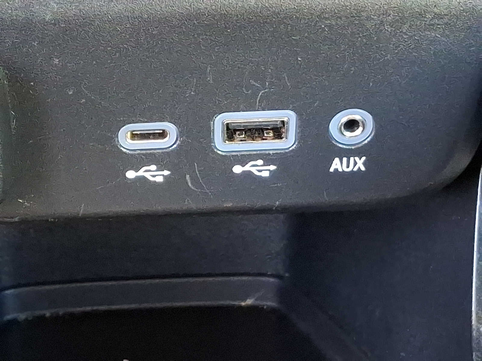 Thumbnail: 2023 Chevrolet TrailBlazer - 25