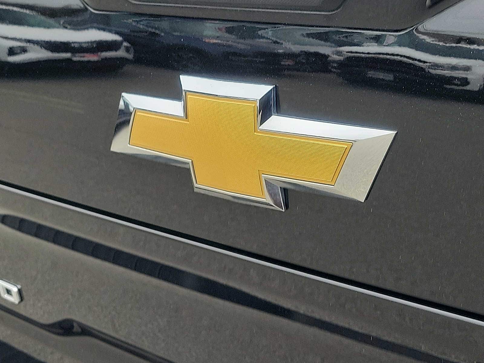 Thumbnail: 2023 Chevrolet Silverado 1500 - 30