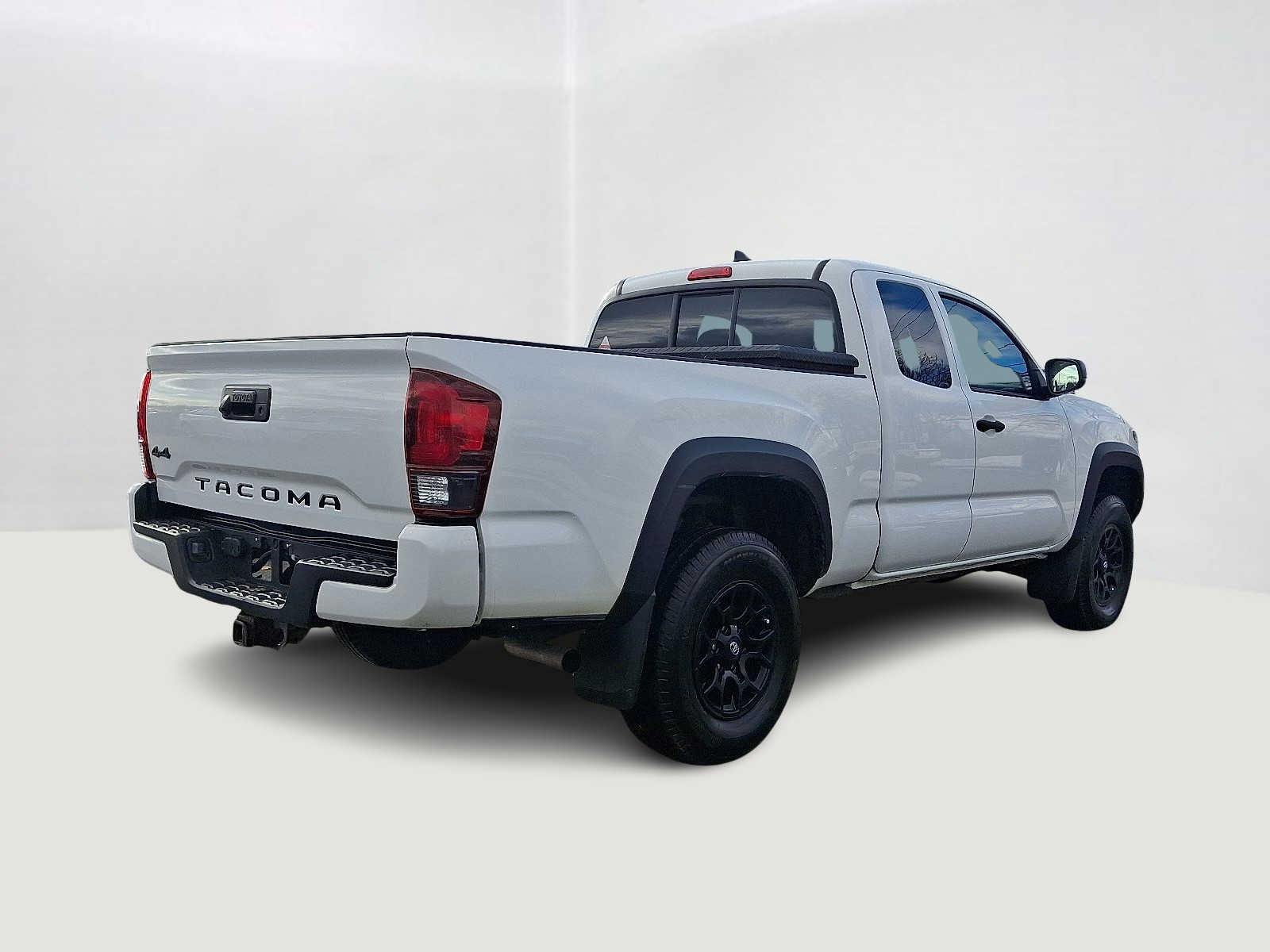 Thumbnail: 2019 Toyota Tacoma - 6