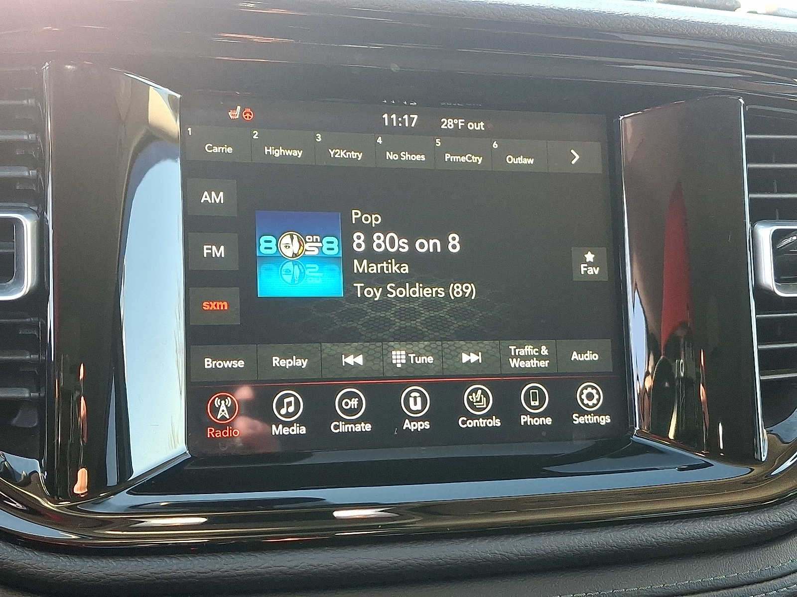 Thumbnail: 2021 Dodge Durango - 14