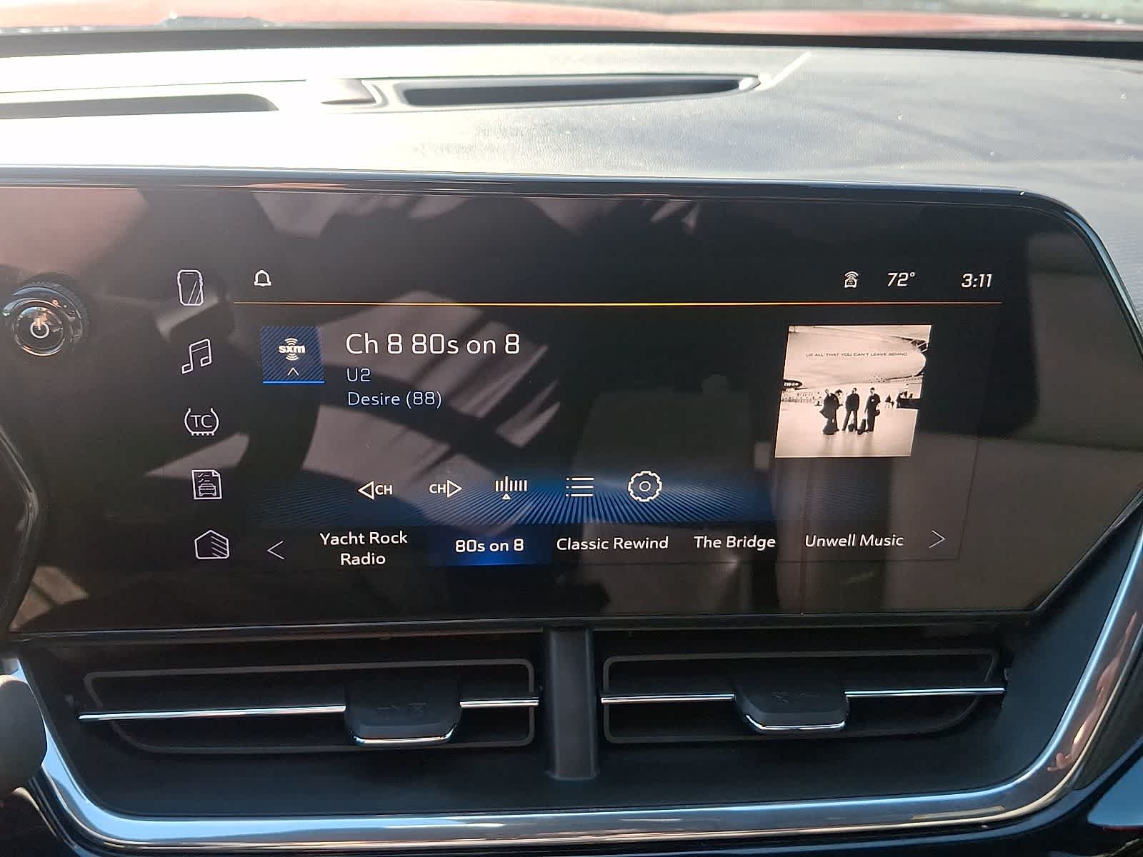 Thumbnail: 2024 Chevrolet Trax - 17