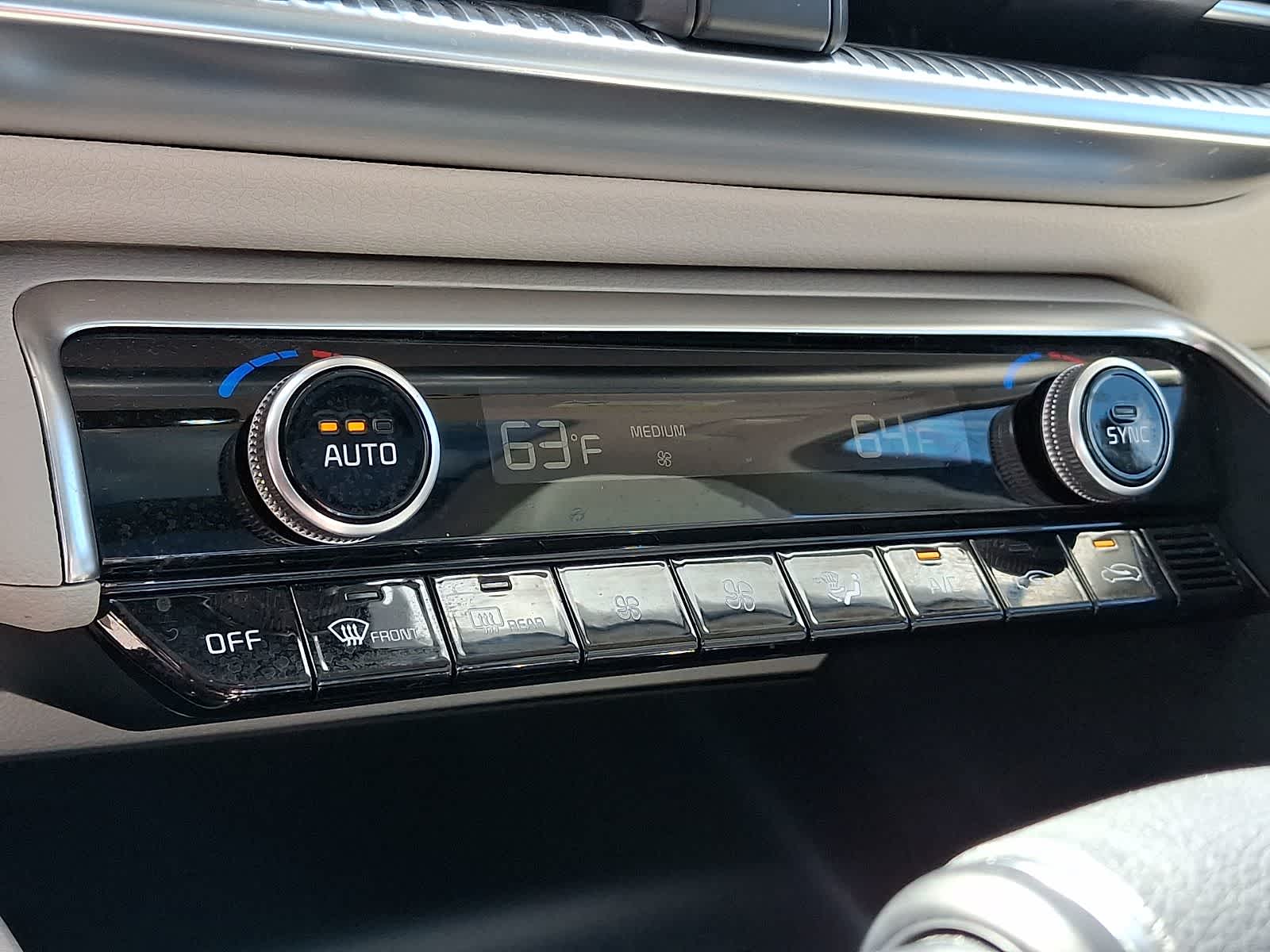 Thumbnail: 2022 Kia K5 - 17