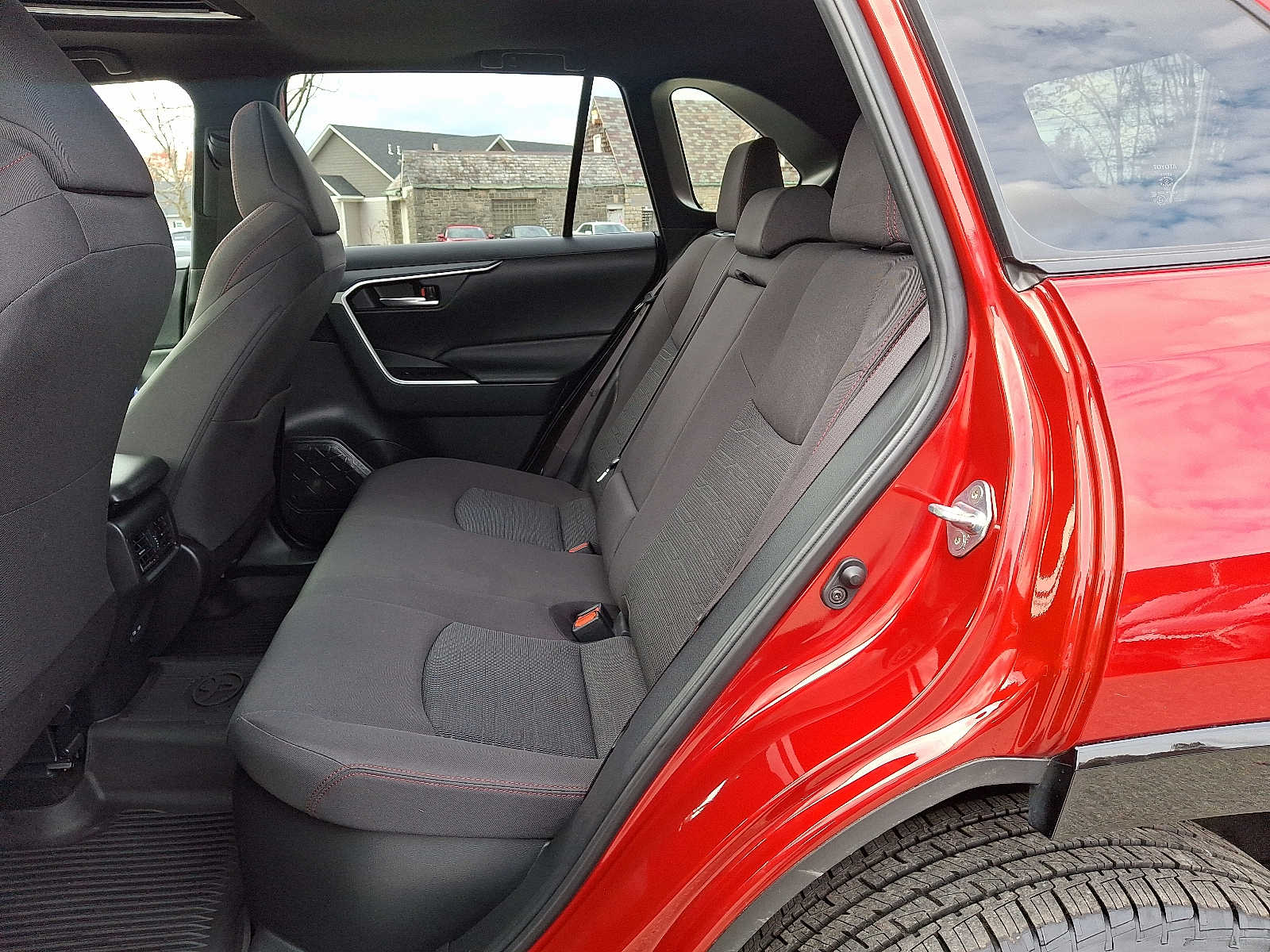 Thumbnail: 2024 Toyota RAV4 - 13