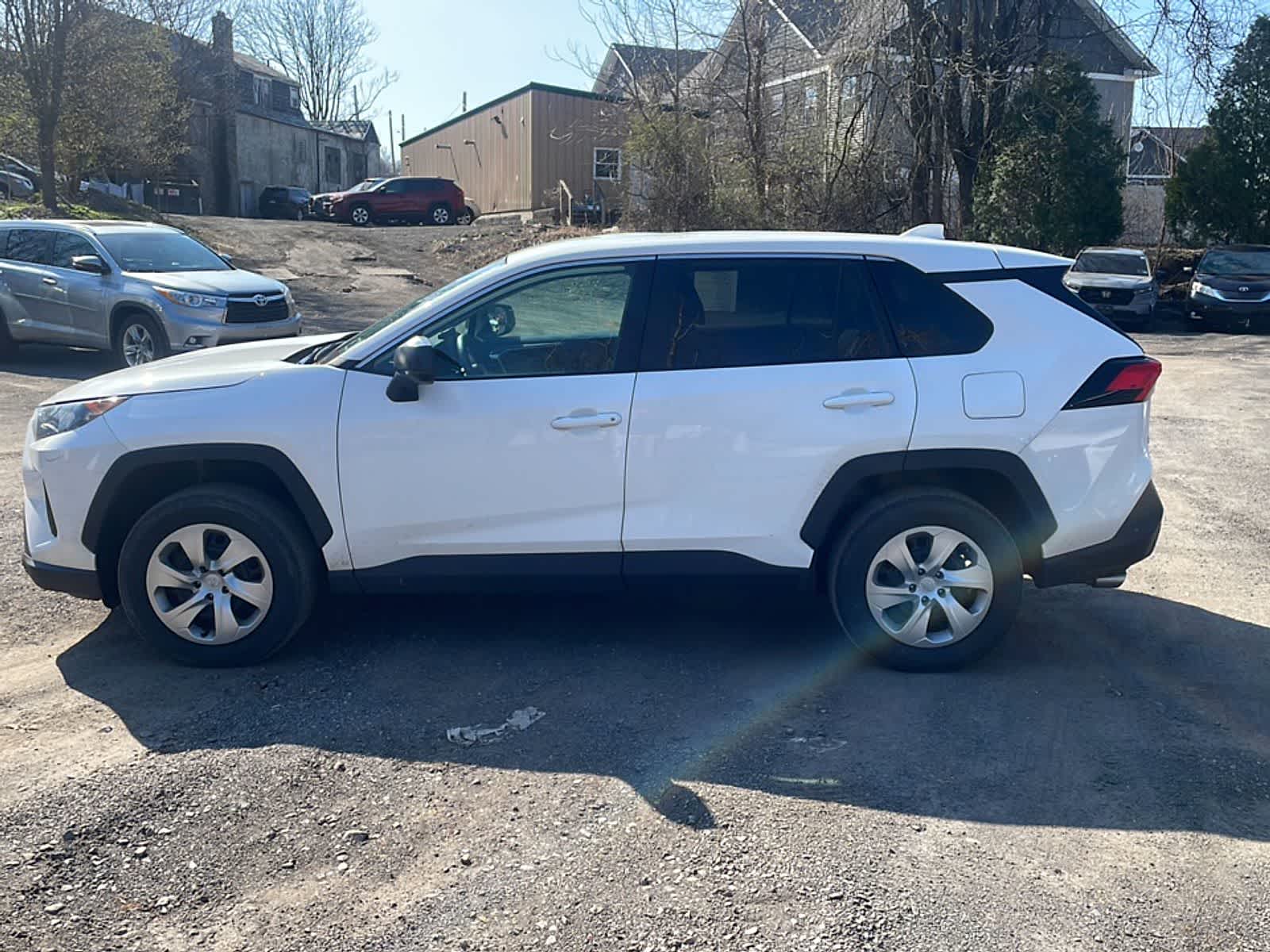 Thumbnail: 2022 Toyota RAV4 - 5