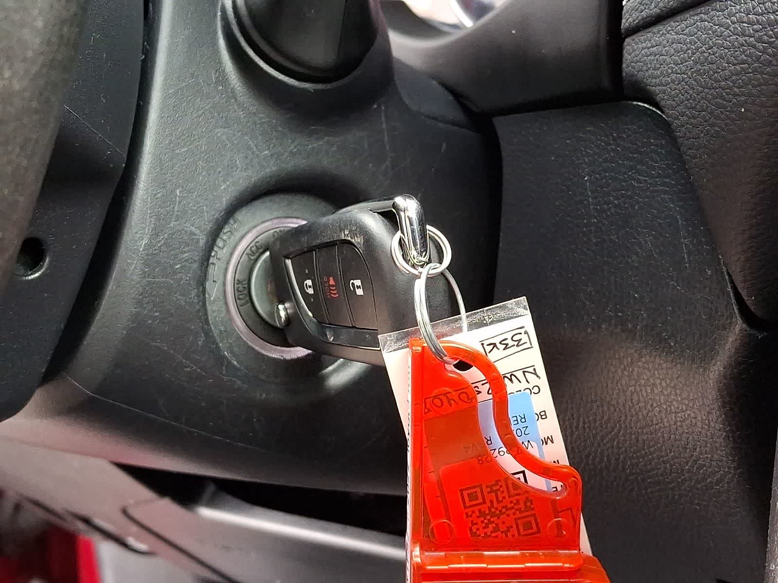 Thumbnail: 2022 Toyota RAV4 - 26