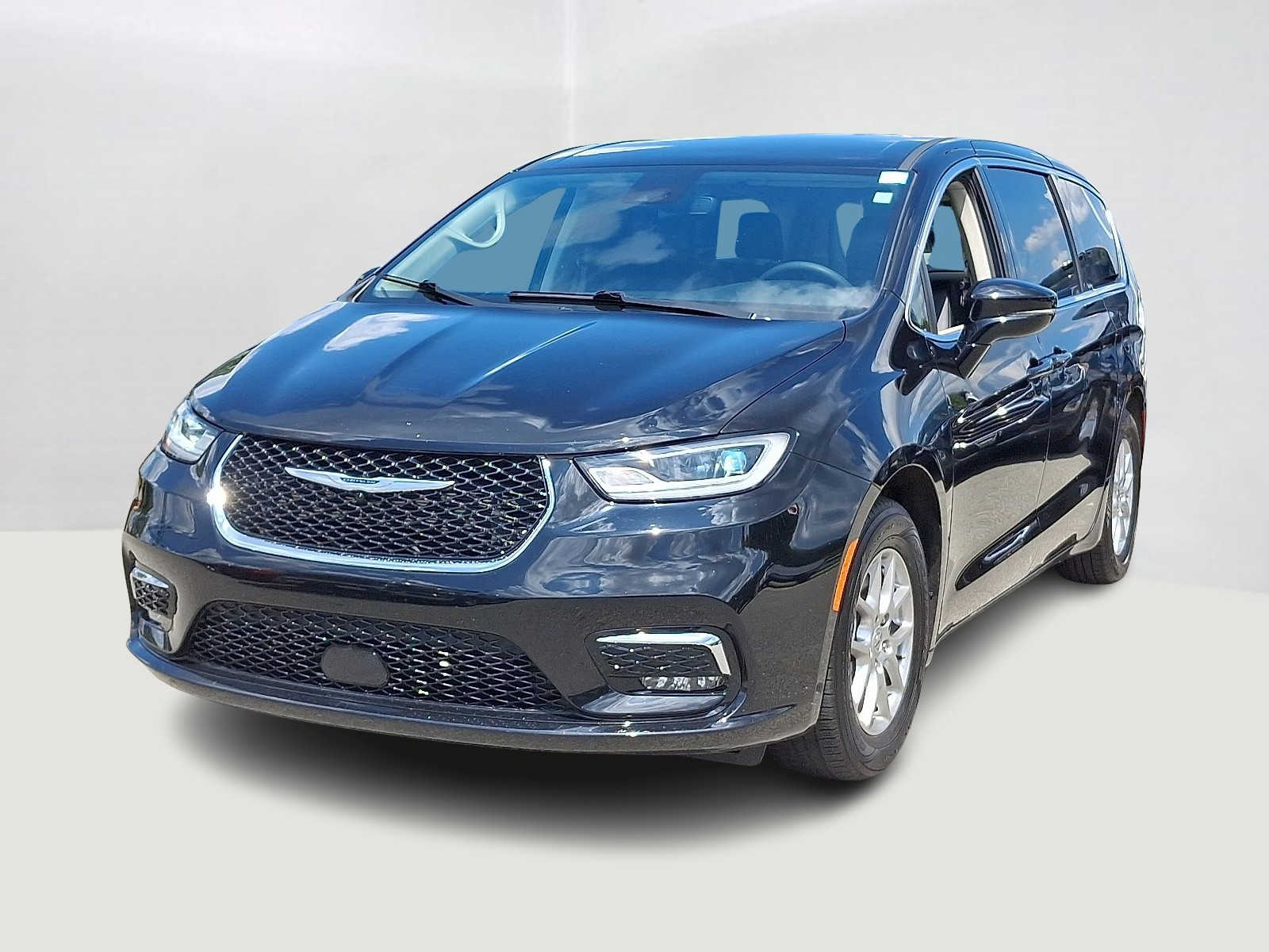Thumbnail: 2024 Chrysler Pacifica - 1