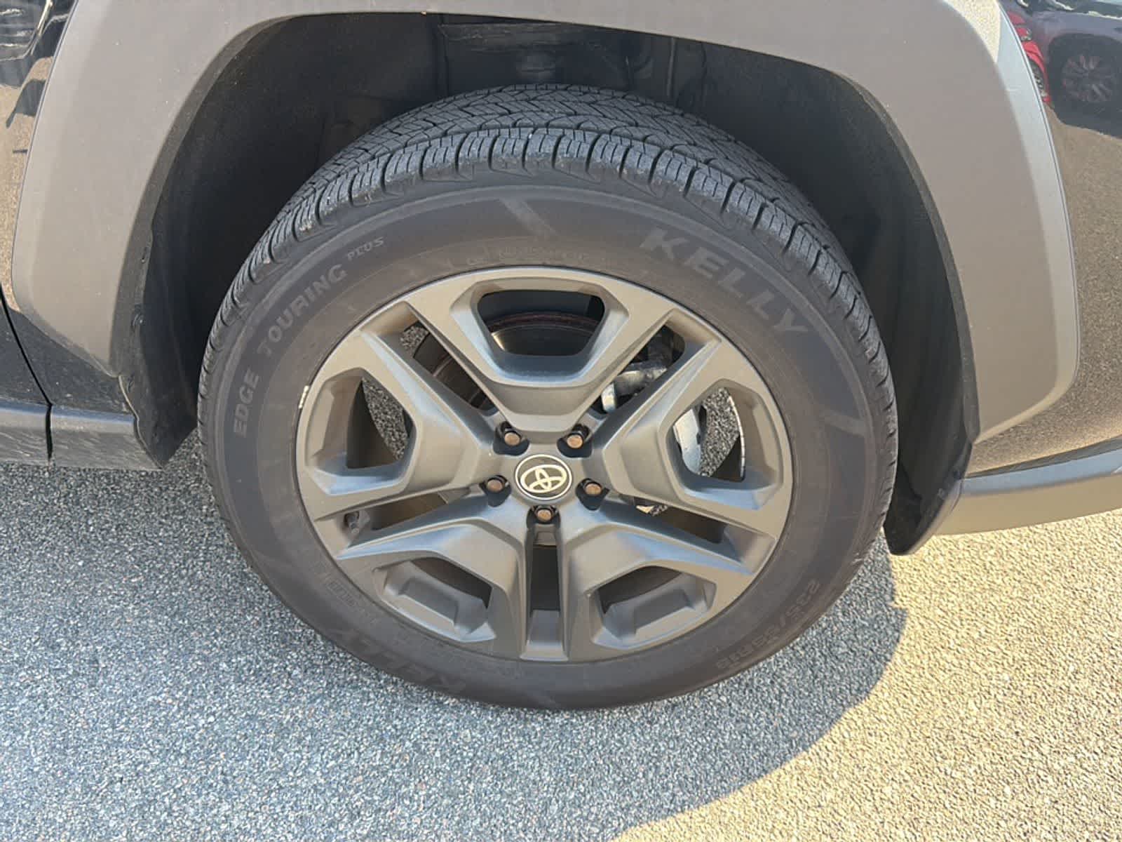 Thumbnail: 2024 Toyota RAV4 - 23