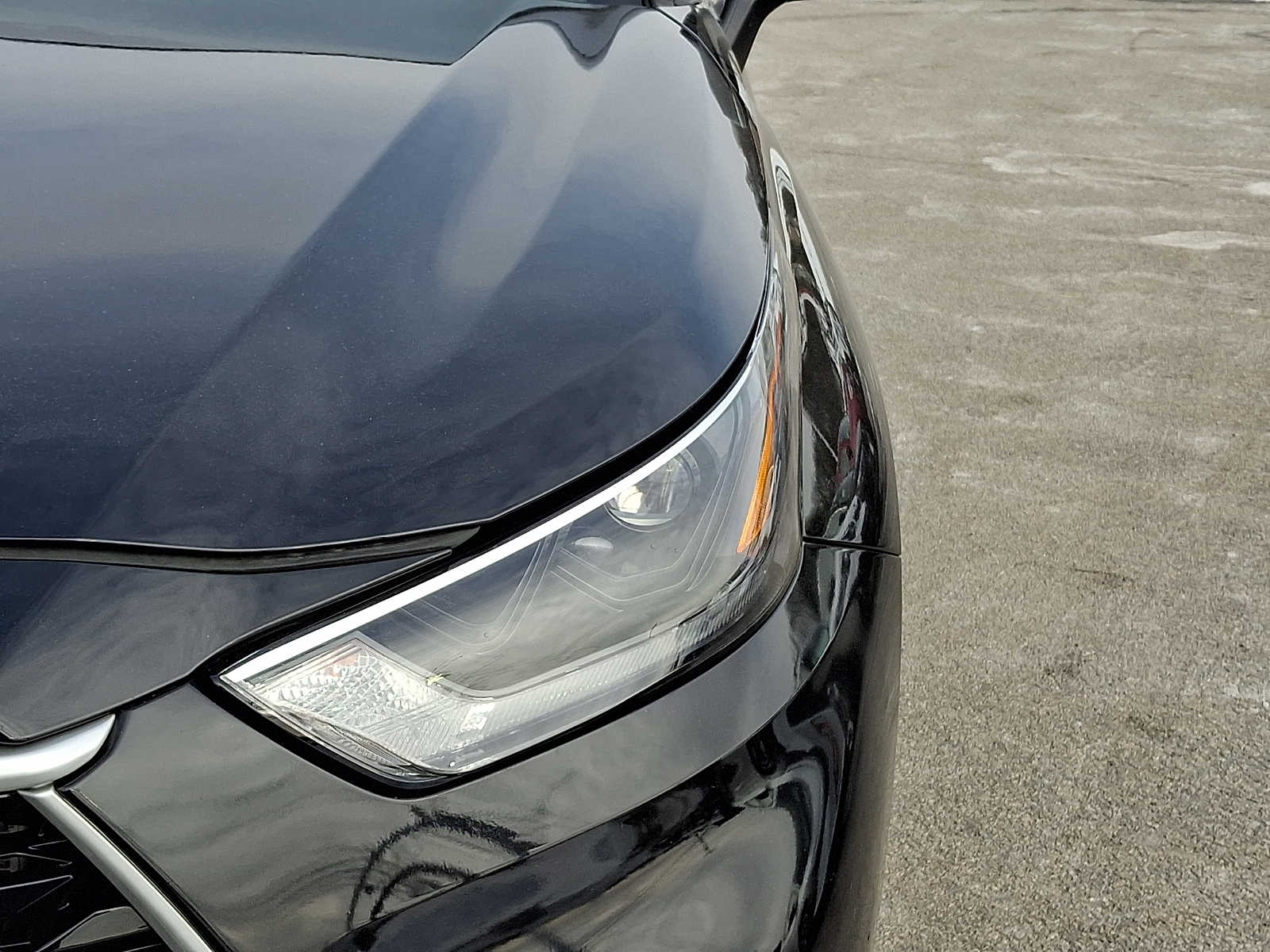 Thumbnail: 2023 Toyota Highlander - 12