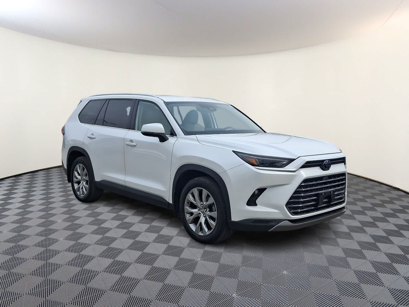 Thumbnail: 2024 Toyota Grand Highlander - 5