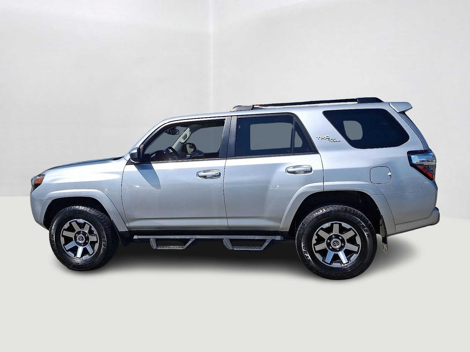 Thumbnail: 2023 Toyota 4Runner - 10