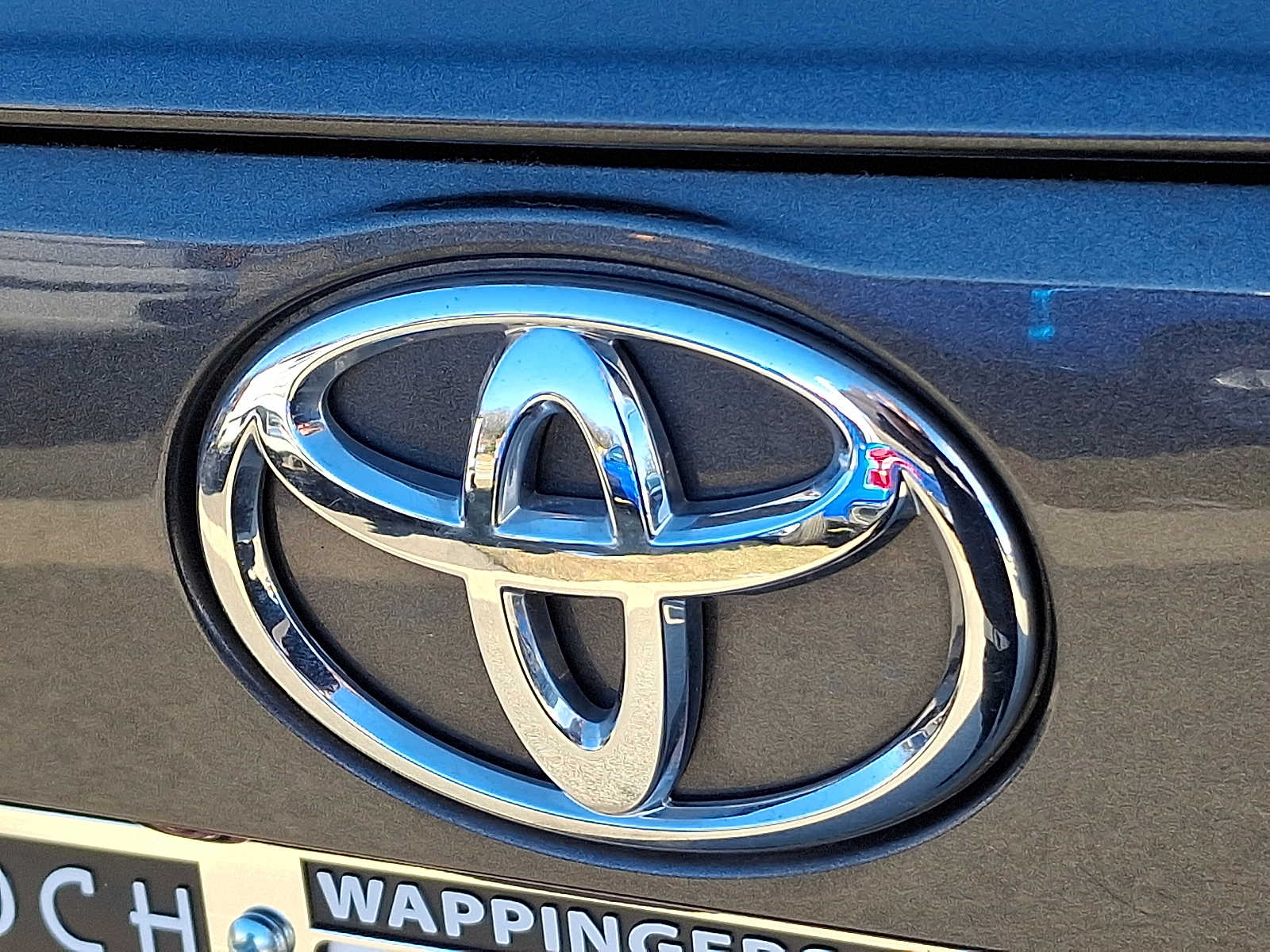 Thumbnail: 2023 Toyota RAV4 - 22