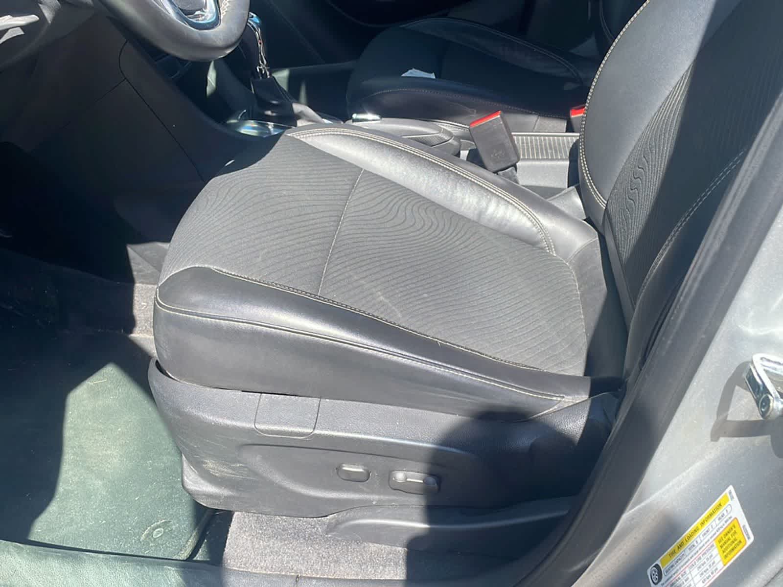 Thumbnail: 2013 Buick Encore - 12