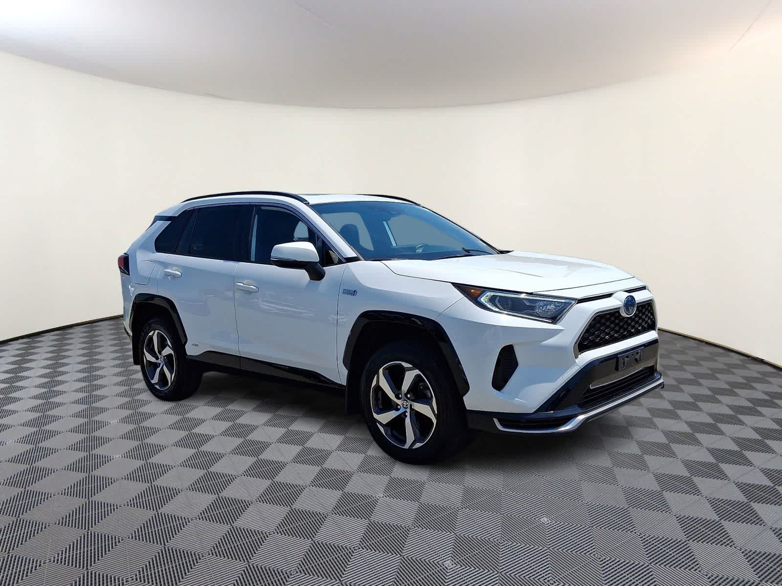 Thumbnail: 2021 Toyota RAV4 - 5