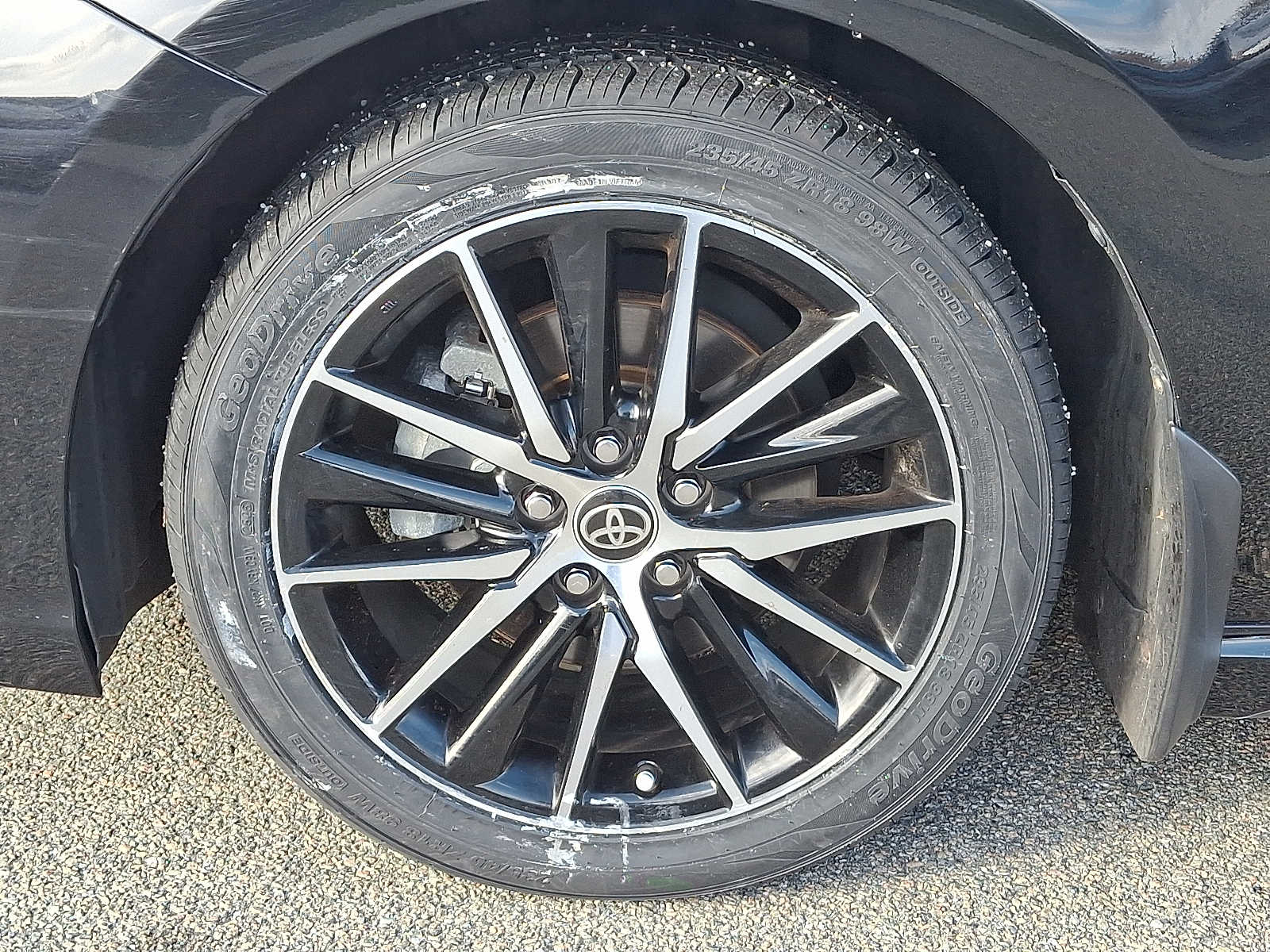 Thumbnail: 2023 Toyota Camry - 11