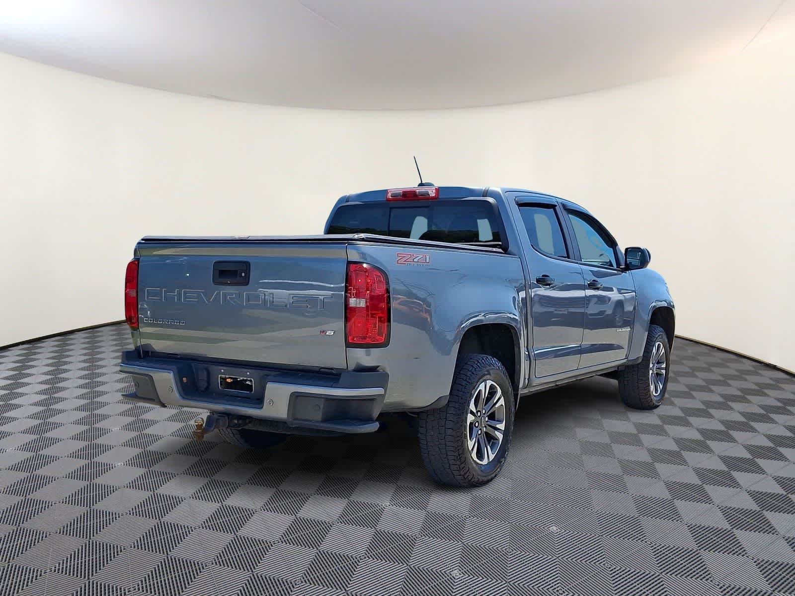 Thumbnail: 2021 Chevrolet Colorado - 5