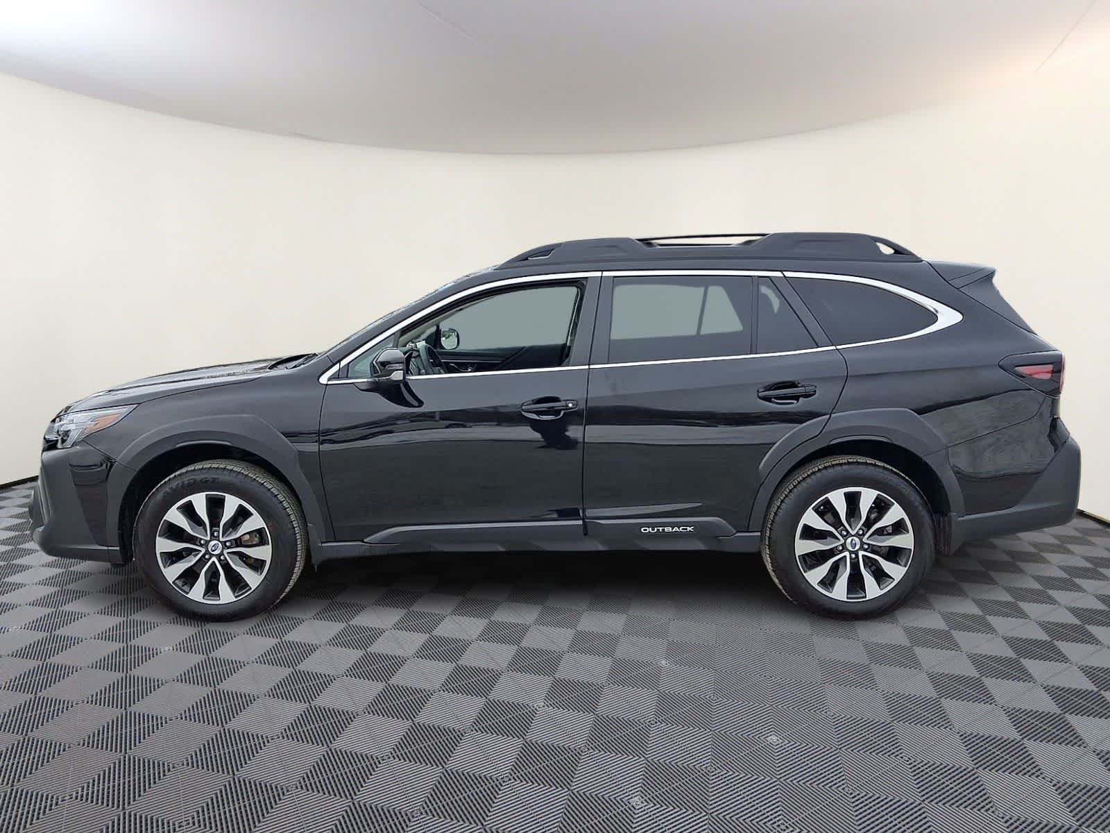 Thumbnail: 2025 Subaru Outback - 8