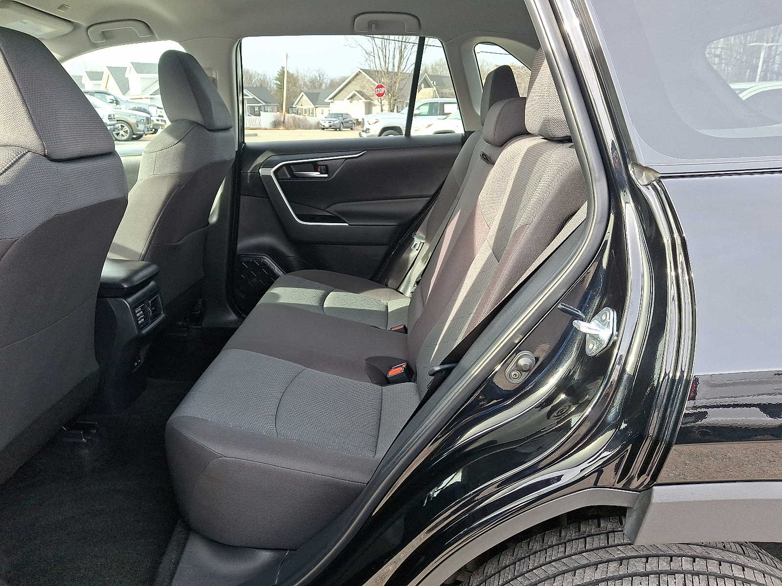 Thumbnail: 2025 Toyota RAV4 - 13