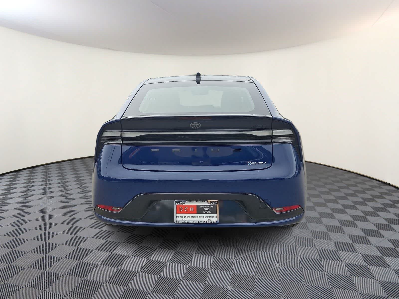 Thumbnail: 2026 Toyota Prius - 5