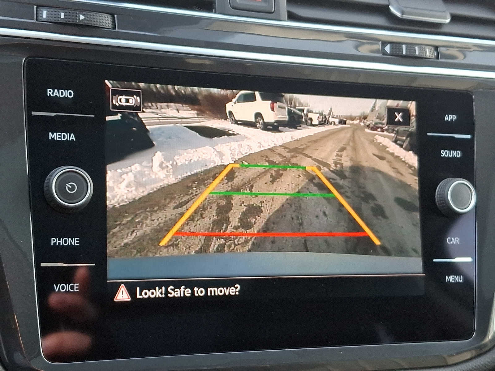 Thumbnail: 2022 Volkswagen Tiguan - 20