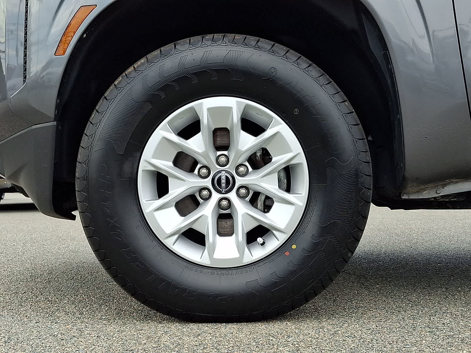 Thumbnail: 2024 Nissan Frontier - 9