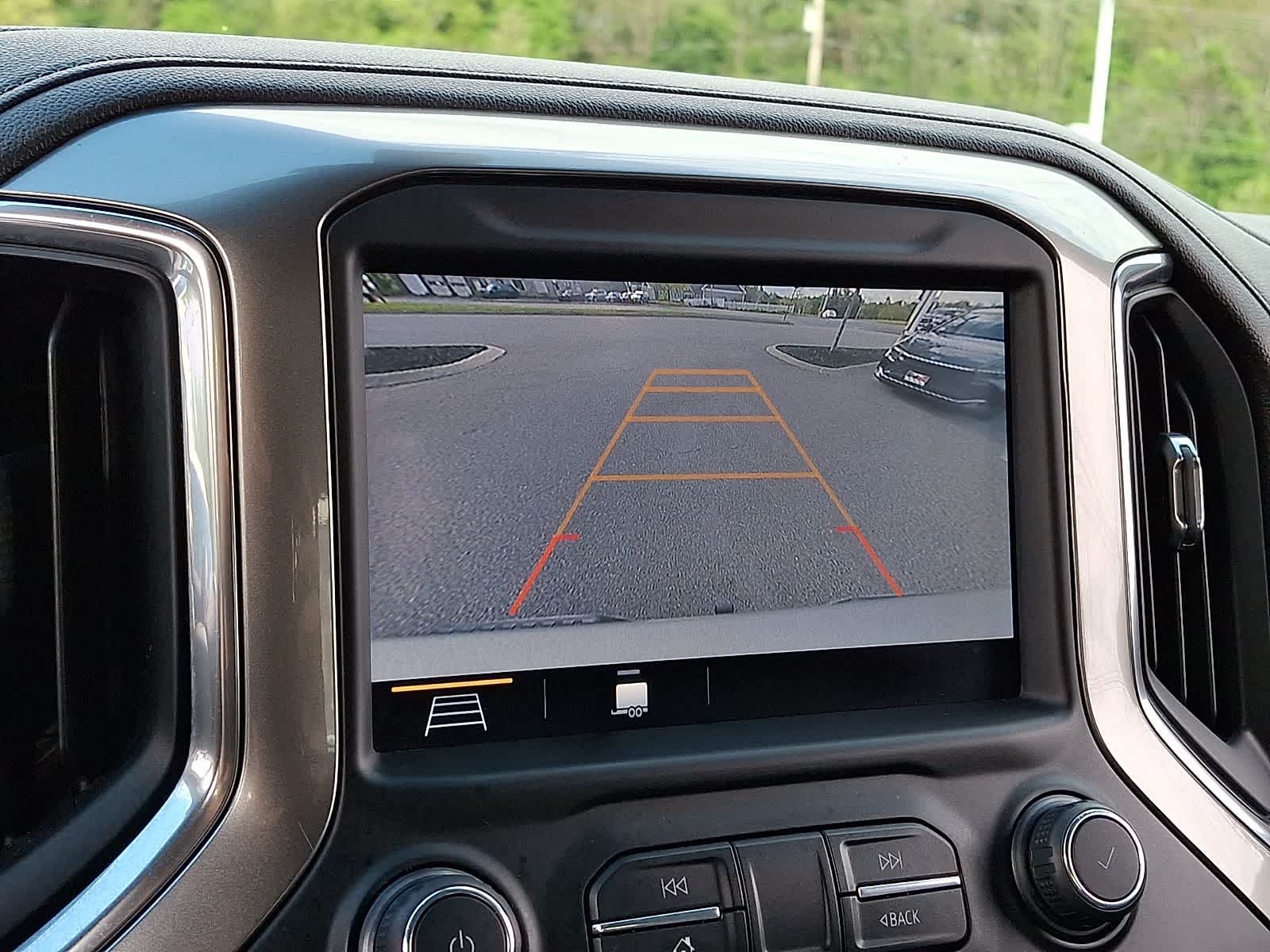 Thumbnail: 2019 Chevrolet Silverado 1500 - 20