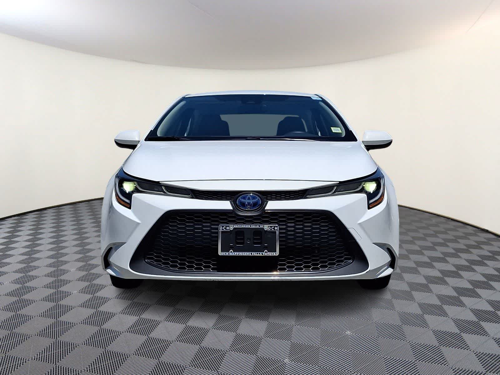 Thumbnail: 2021 Toyota Corolla - 3