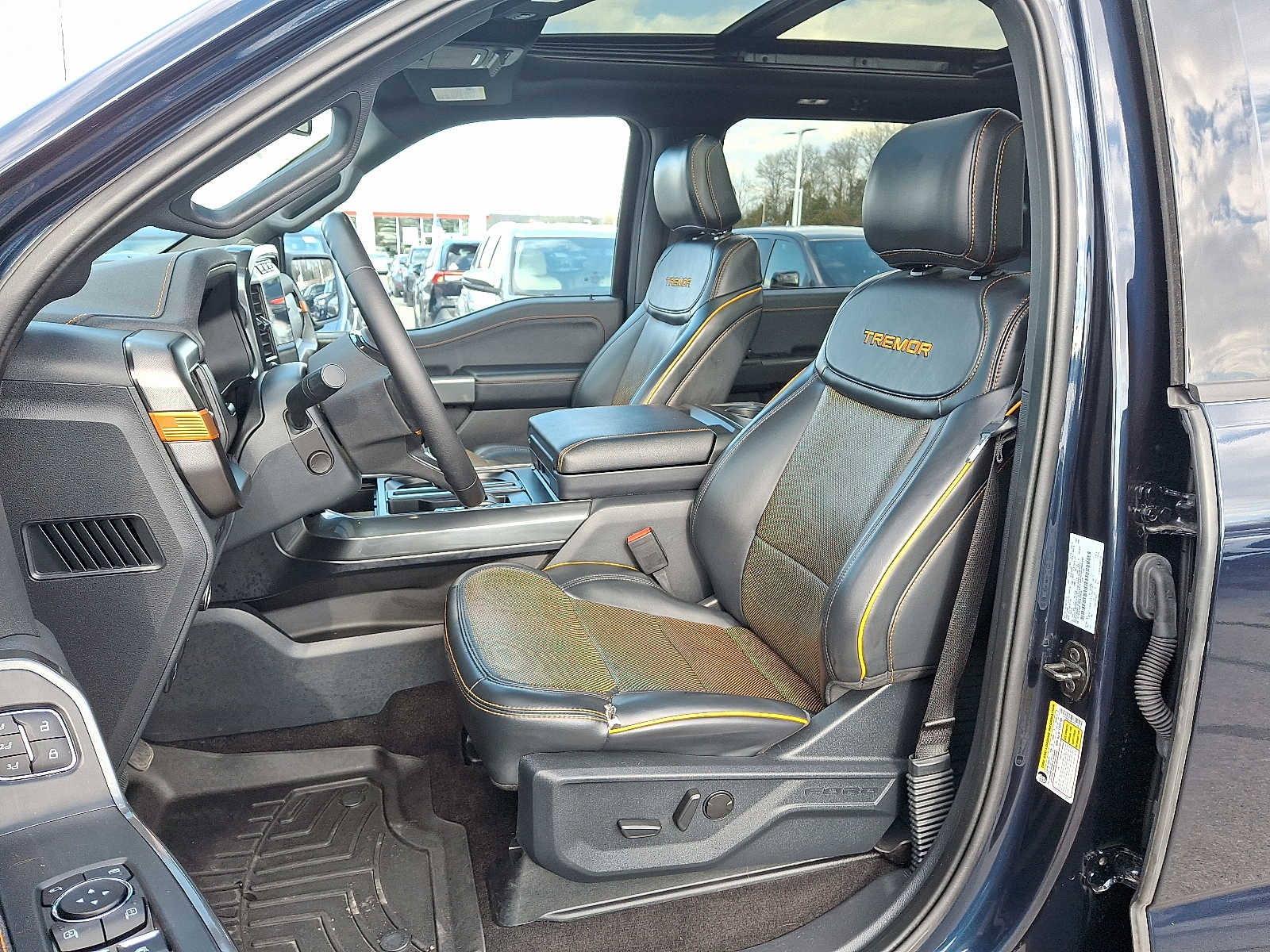 Thumbnail: 2023 Ford F-150 - 14