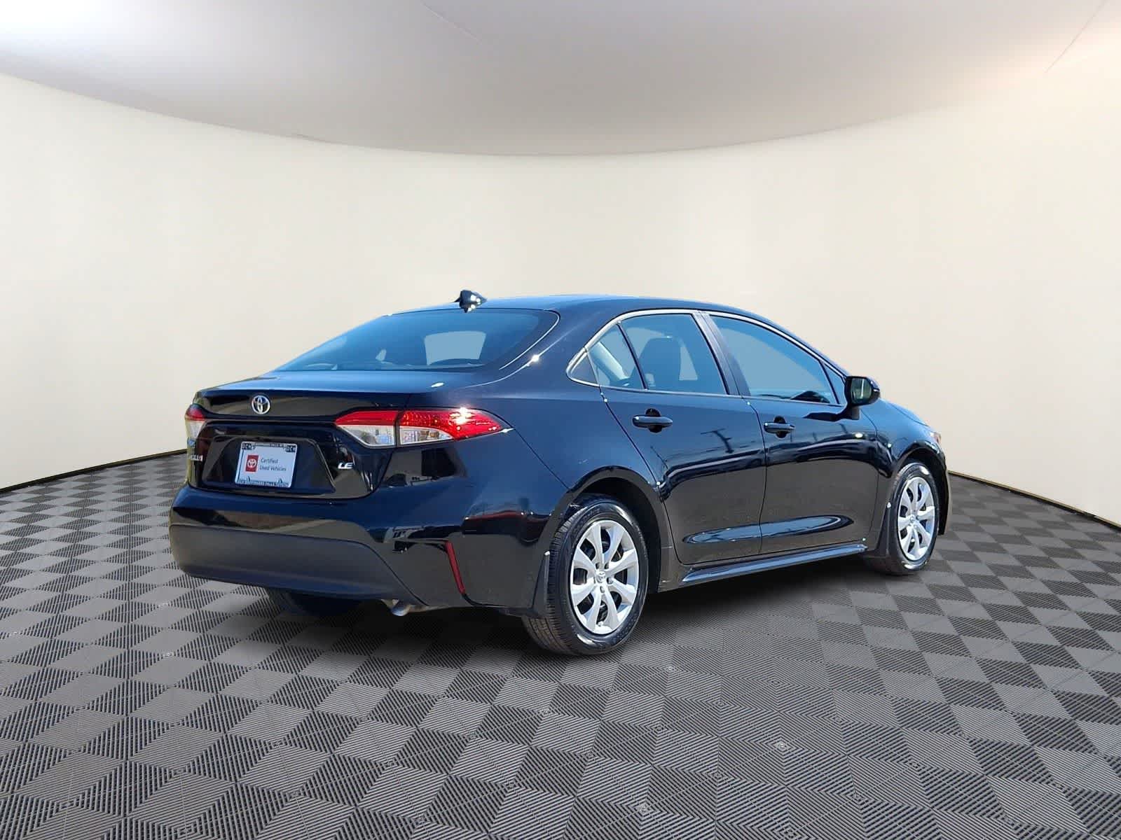 Thumbnail: 2023 Toyota Corolla - 6