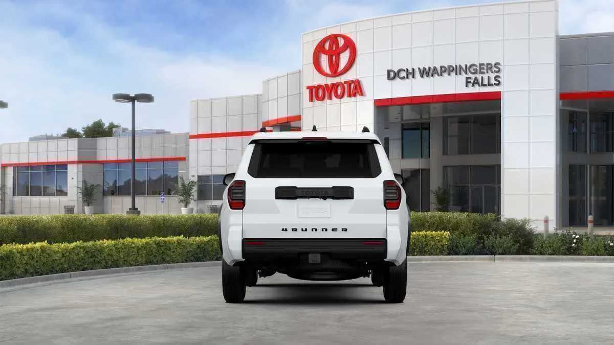 Thumbnail: 2026 Toyota 4Runner - 10