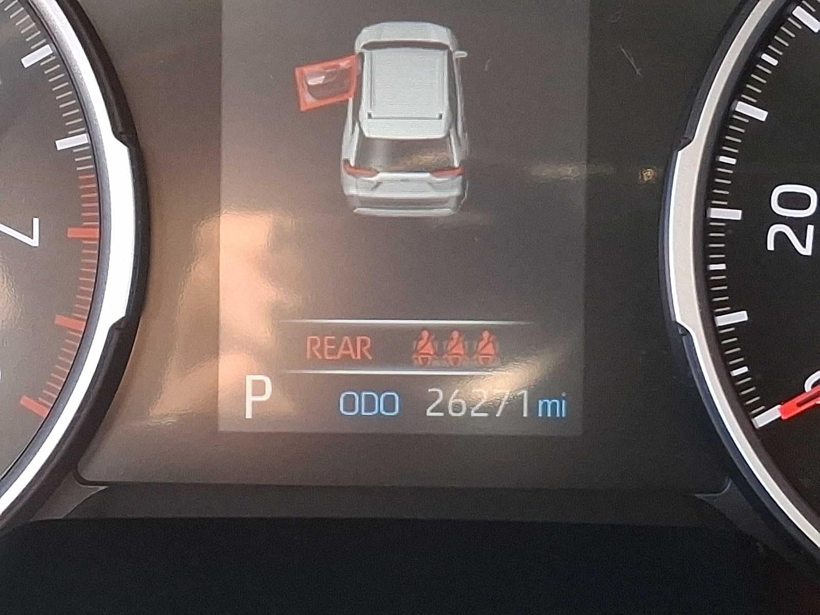 Thumbnail: 2021 Toyota RAV4 - 22