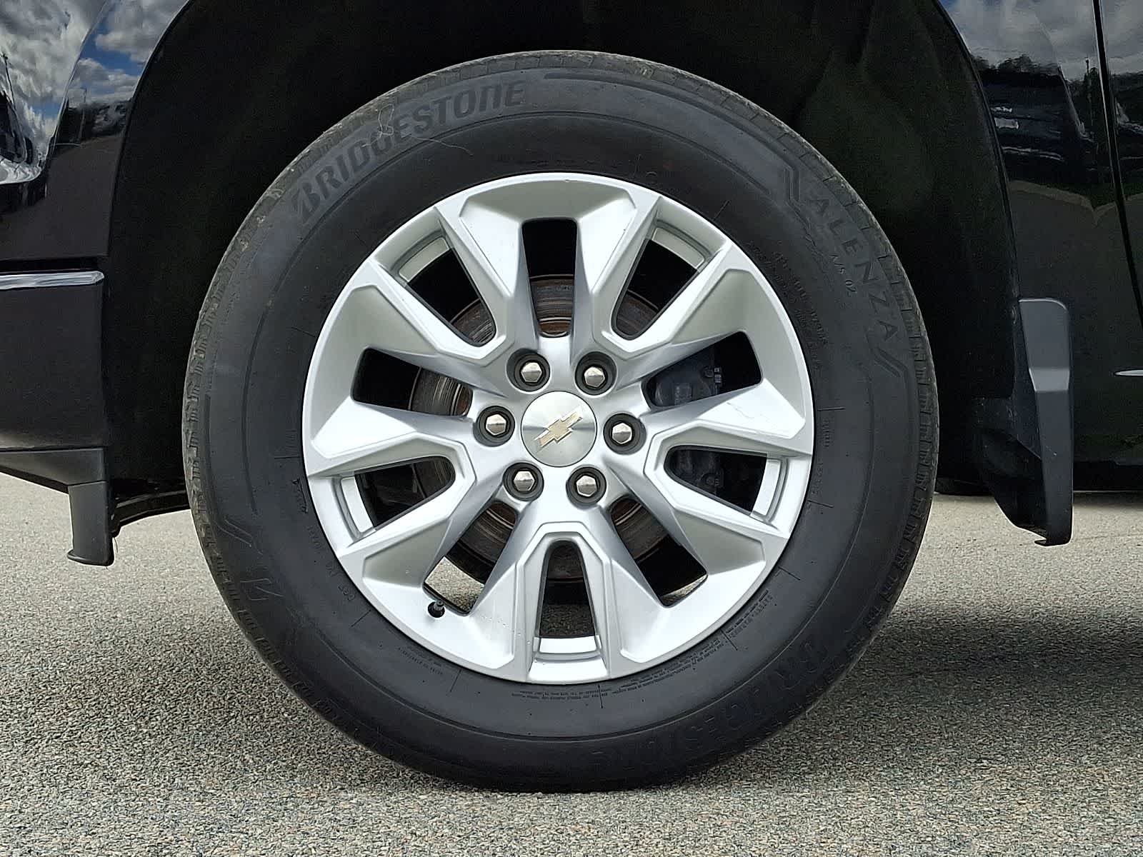 Thumbnail: 2023 Chevrolet Silverado 1500 - 9