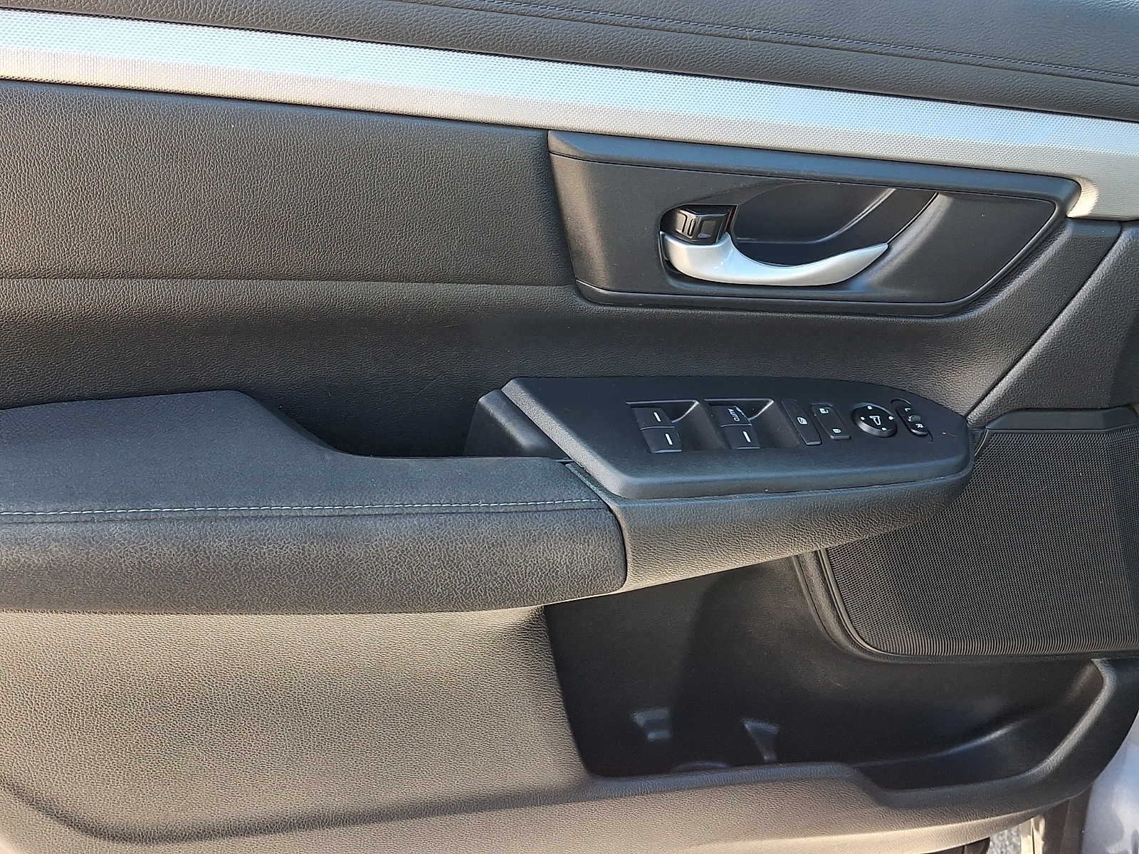 Thumbnail: 2018 Honda CR-V - 13