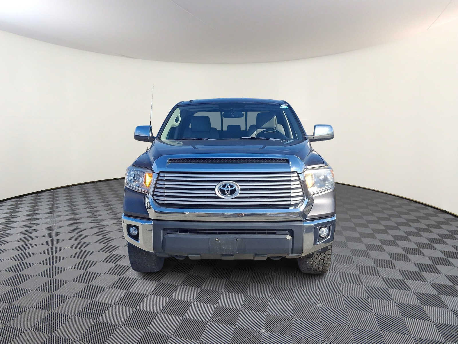 Thumbnail: 2016 Toyota Tundra - 3