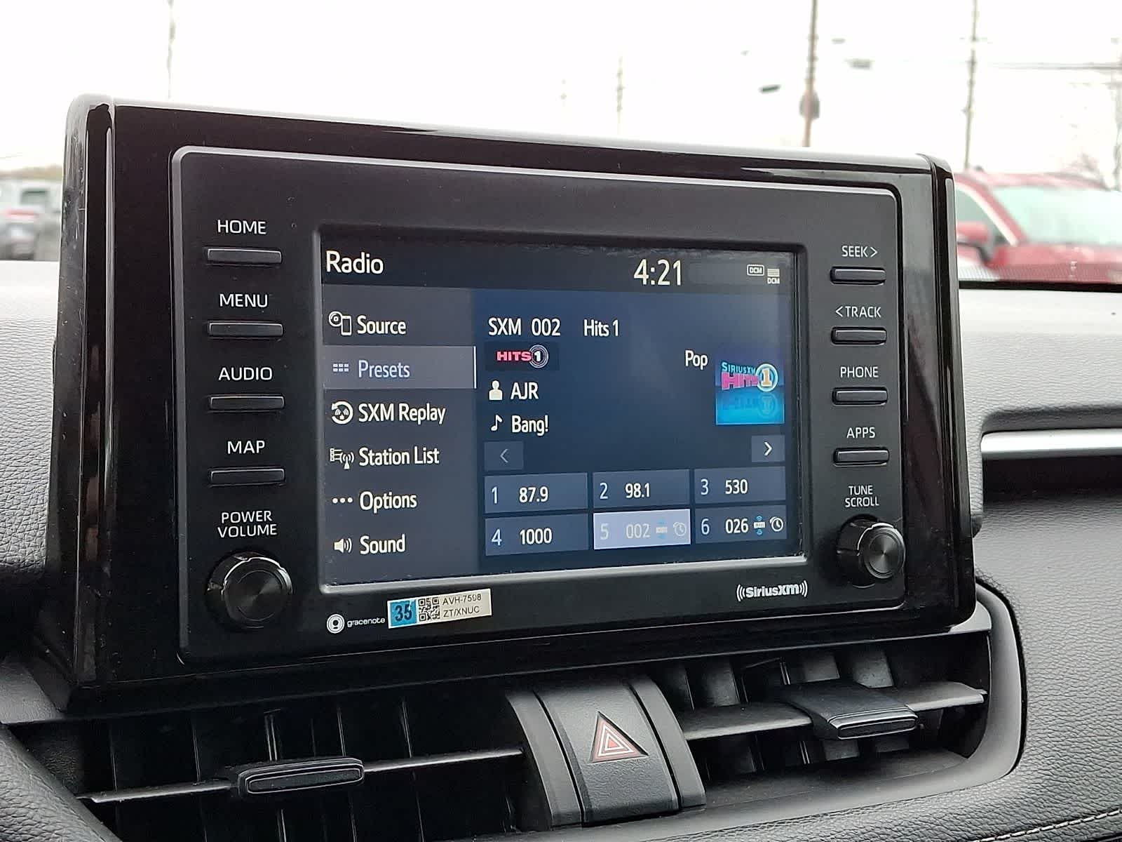 Thumbnail: 2022 Toyota RAV4 - 20