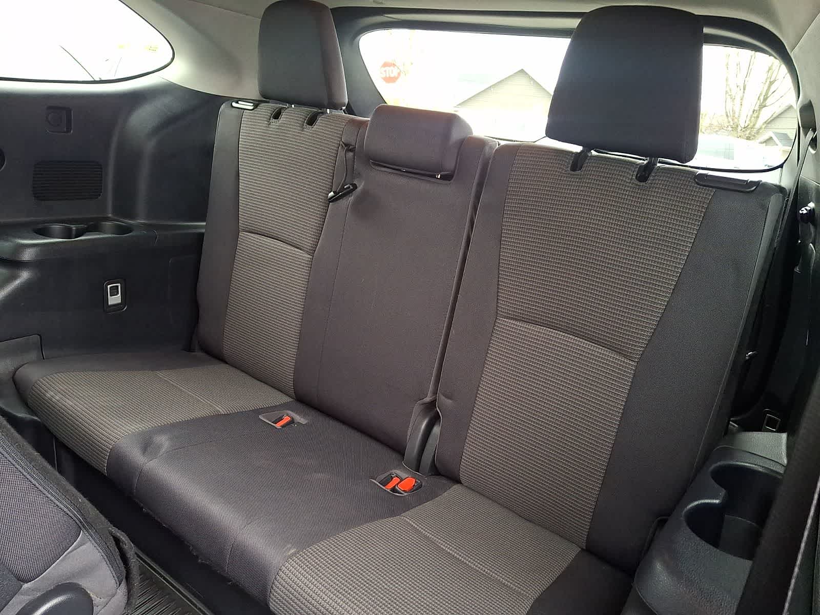 Thumbnail: 2023 Toyota Highlander - 13