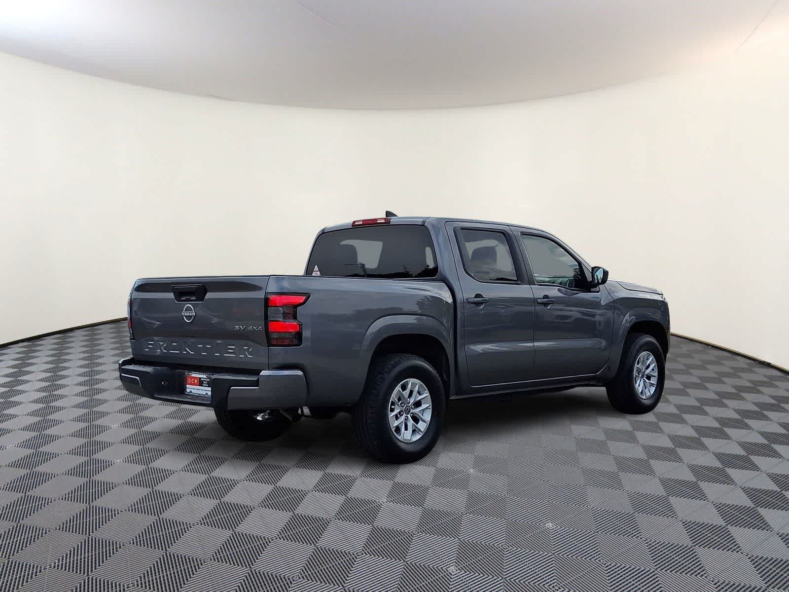 Thumbnail: 2024 Nissan Frontier - 5