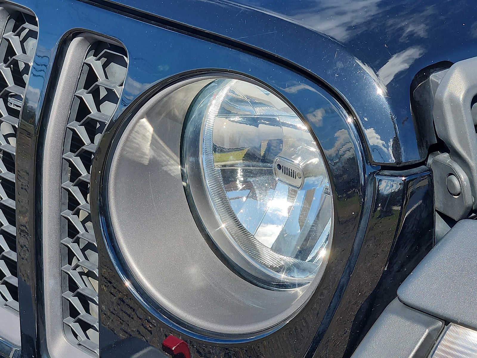 Thumbnail: 2023 Jeep Gladiator - 10